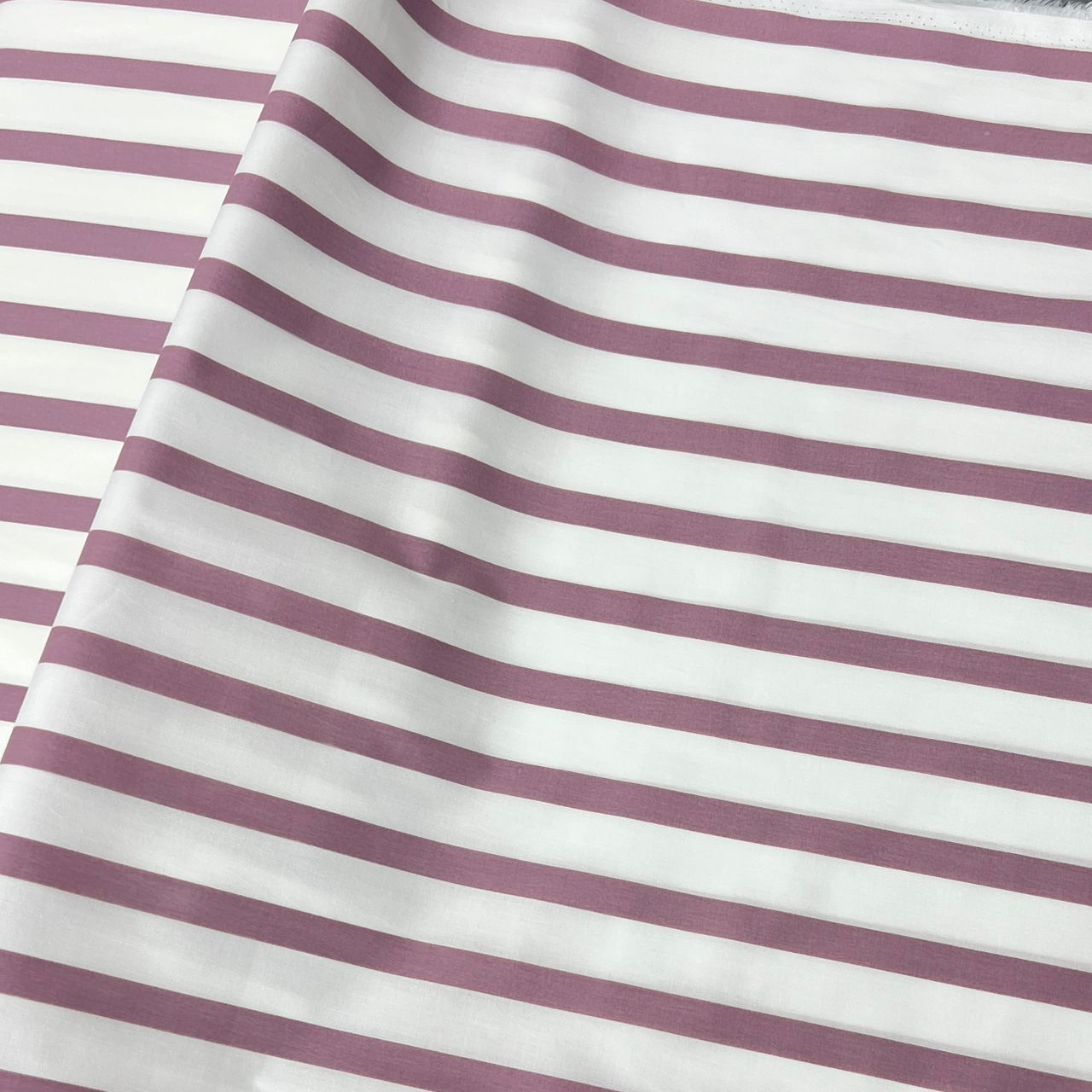 20001-ST14 Korea Cotton Stripes 60" (Off White)